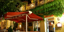 Club Hotel