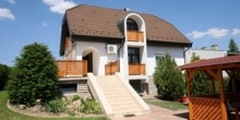 Napfény villa